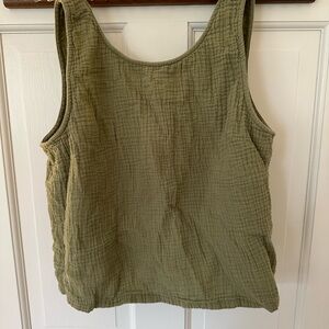 CARVE DESIGNS Olive Green Sleeveless Top